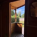 Tohela Jaerve Puhkekuela Campeggio *