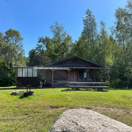 Tohela Jarve Puhkekula * Mannikuste