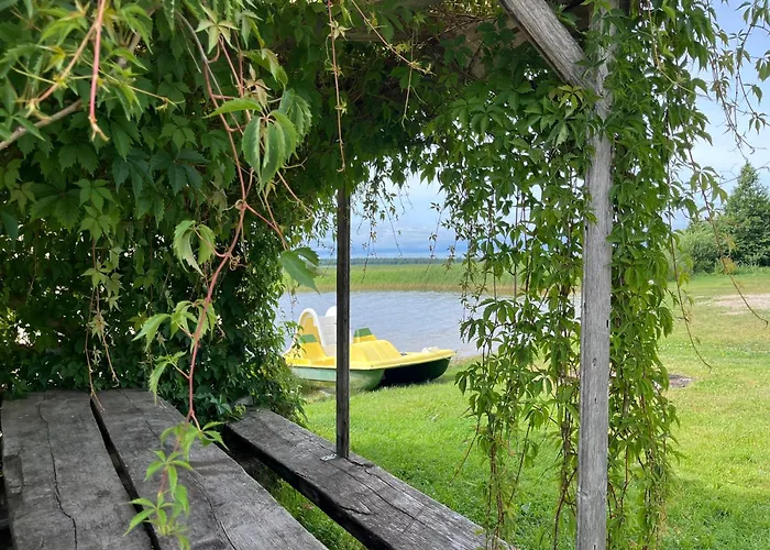 Кемпинг Tohela Jaerve Puhkekuela Mannikuste