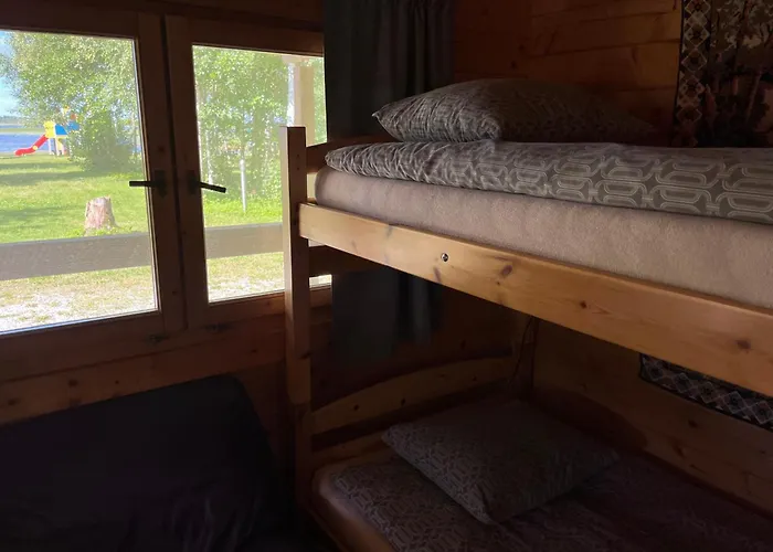 Tohela Jaerve Puhkekuela Кемпинг Mannikuste