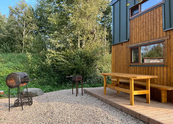 Tohela Jaerve Puhkekuela Camping Mannikuste